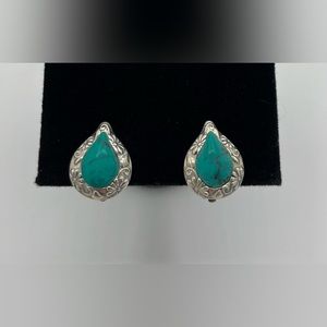 Vintage 925 silver and genuine natural turquoise teardrop clip on earrings